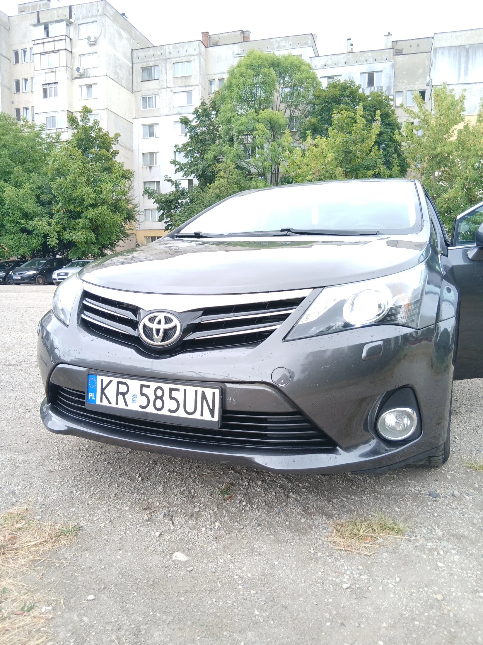 Toyota Avensis, снимка 4 - Автомобили и джипове - 55919824