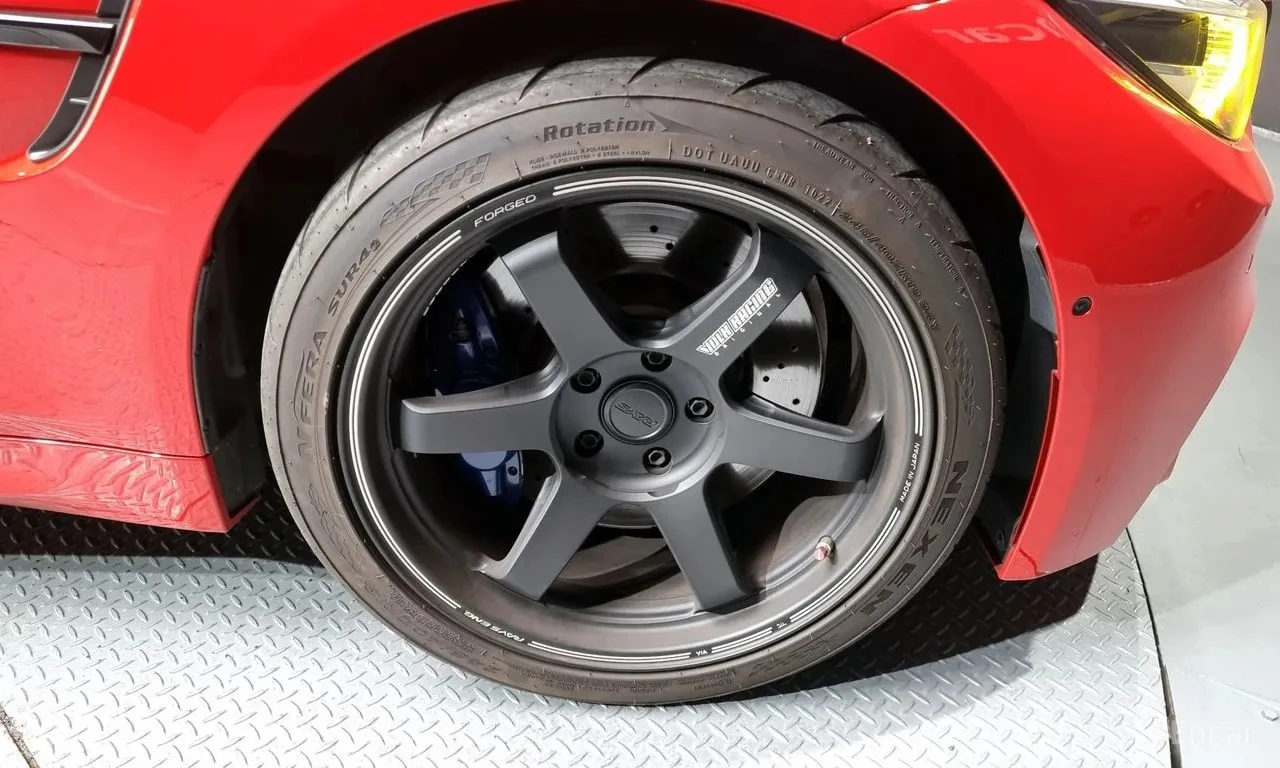 BMW M4 Coupe Competition * ПОДГРЕВ * 360 * АВТОКРЕДИТ * , снимка 5 - Автомобили и джипове - 56104020