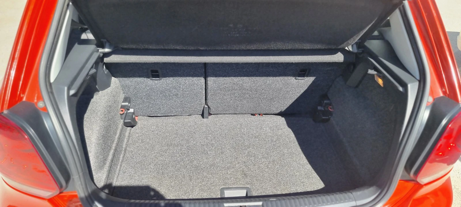 VW Polo, снимка 10 - Автомобили и джипове - 56140795