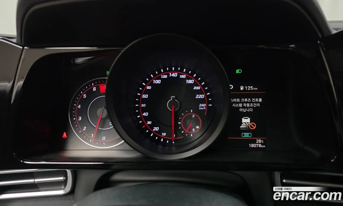 Hyundai Elantra 1.6 Modern, снимка 11 - Автомобили и джипове - 56155797