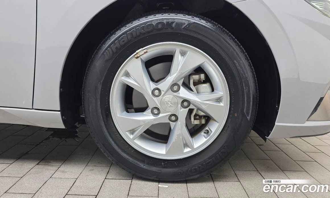 Hyundai Elantra 1.6 Modern, снимка 7 - Автомобили и джипове - 56155797