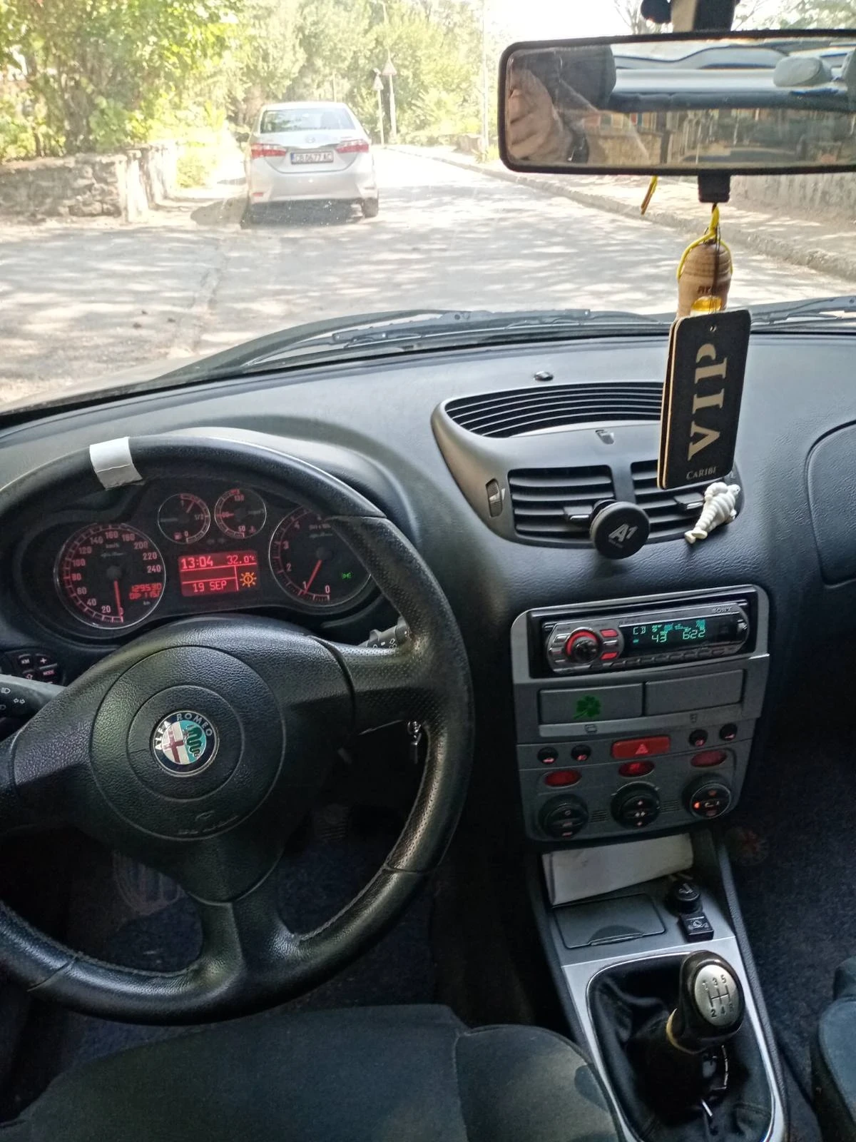 Alfa Romeo 147 1.6, снимка 6 - Автомобили и джипове - 56167875
