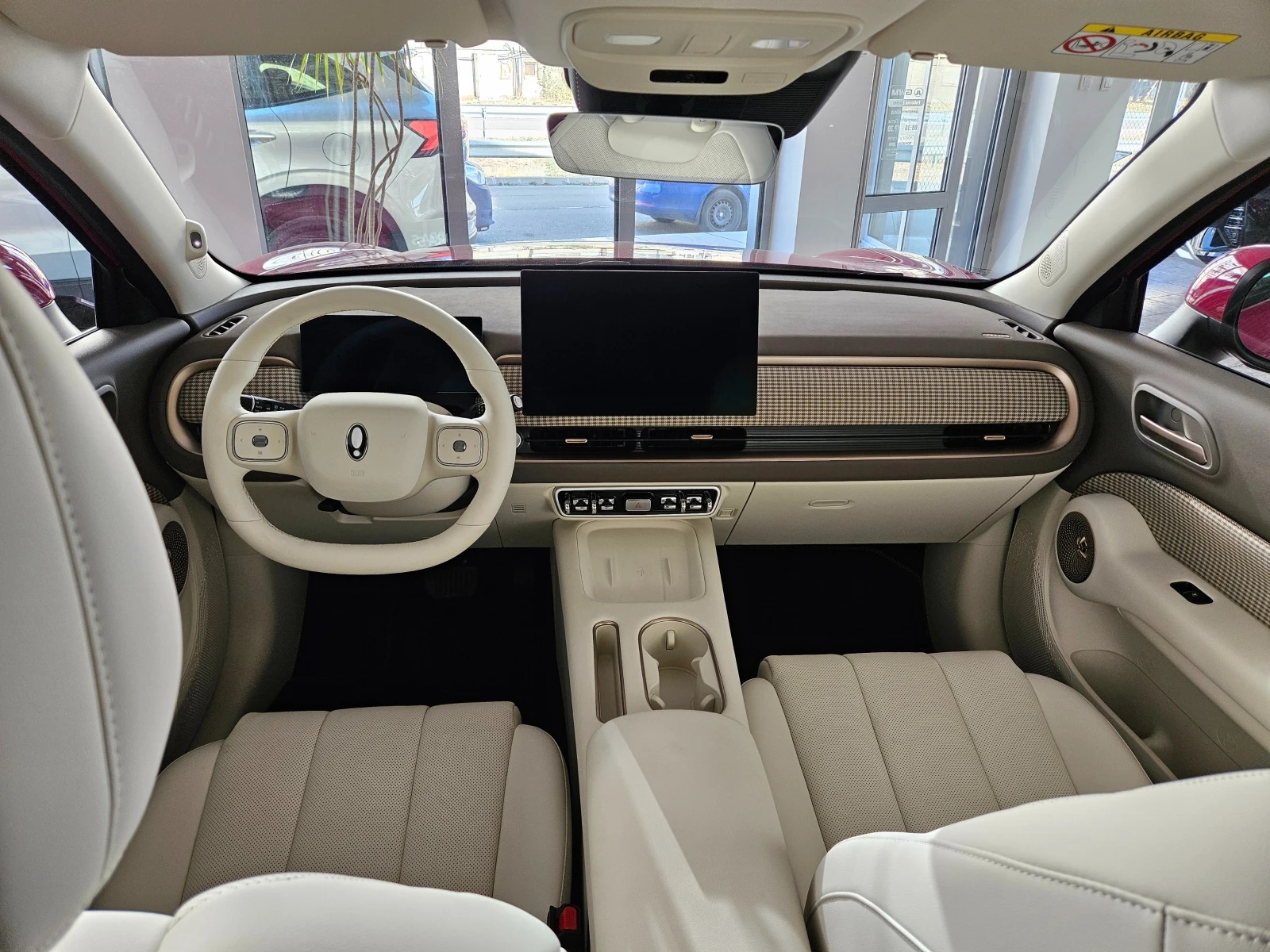 GWM ORA 5 Luxury, снимка 8 - Автомобили и джипове - 56383956