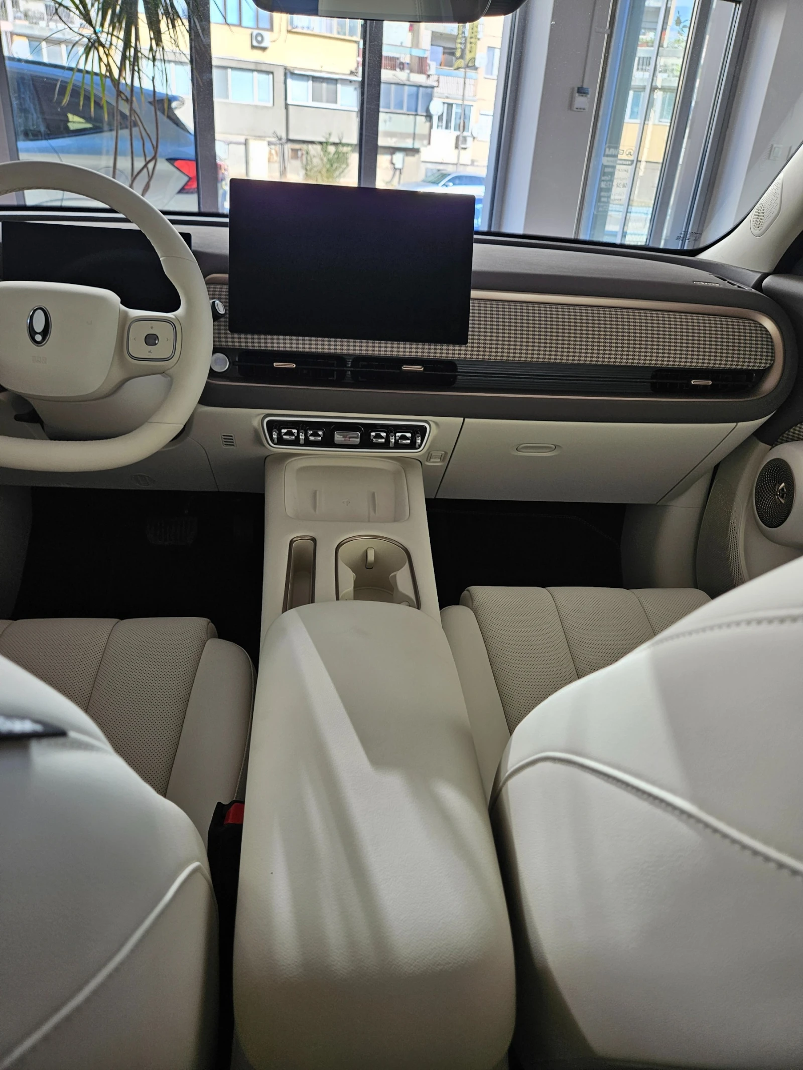 GWM ORA 5 Luxury, снимка 9 - Автомобили и джипове - 56383956