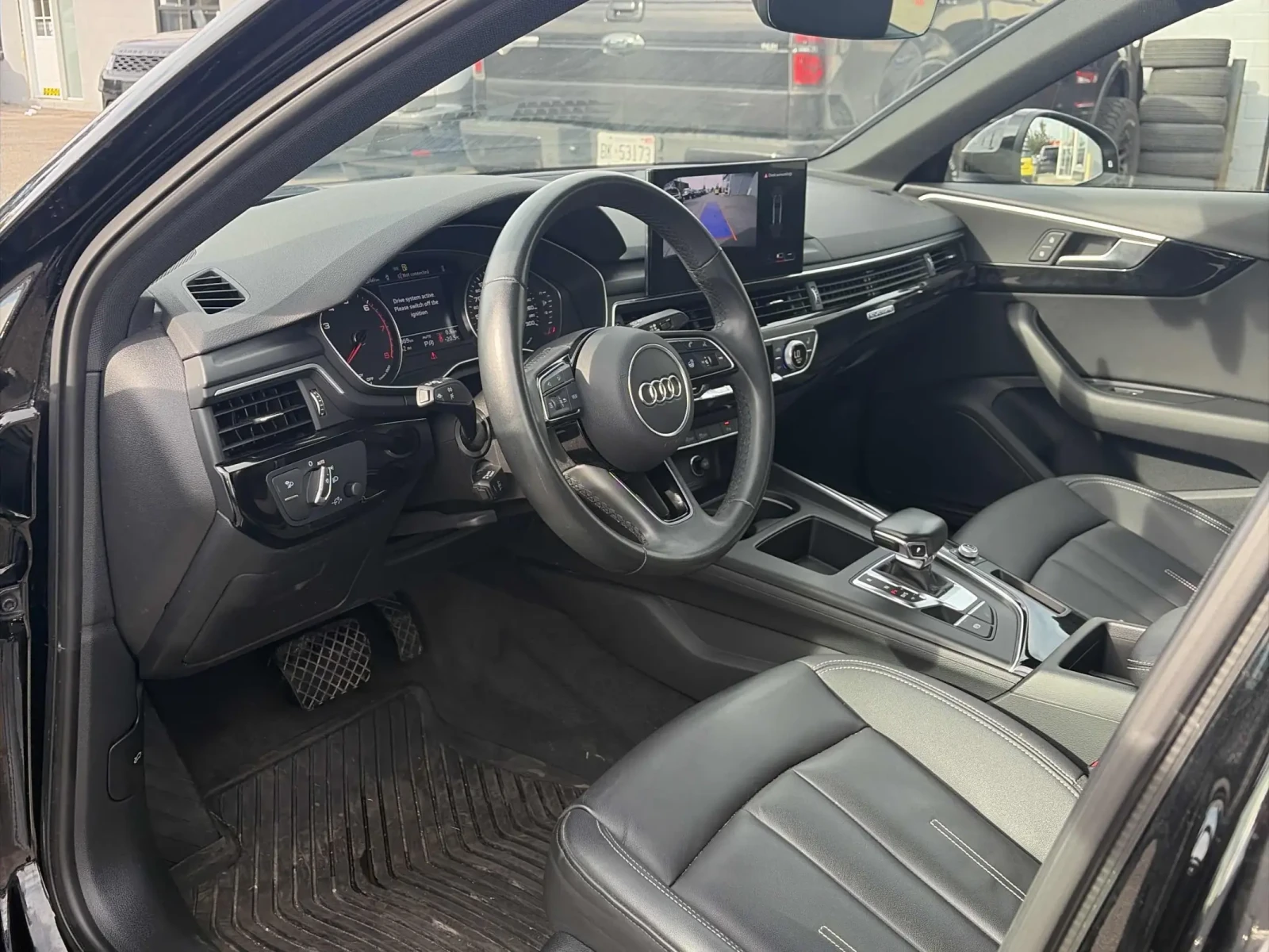 Audi A4 Komfort, снимка 6 - Автомобили и джипове - 56403608