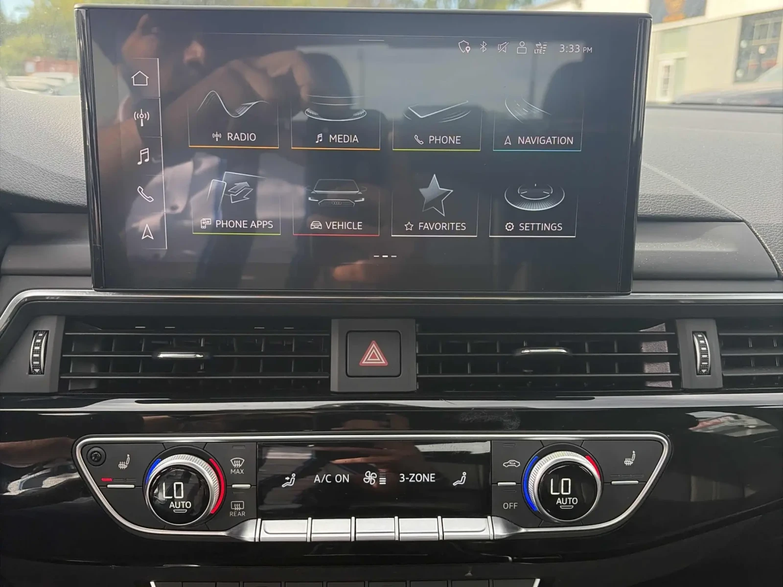 Audi A4 Komfort, снимка 17 - Автомобили и джипове - 56403608