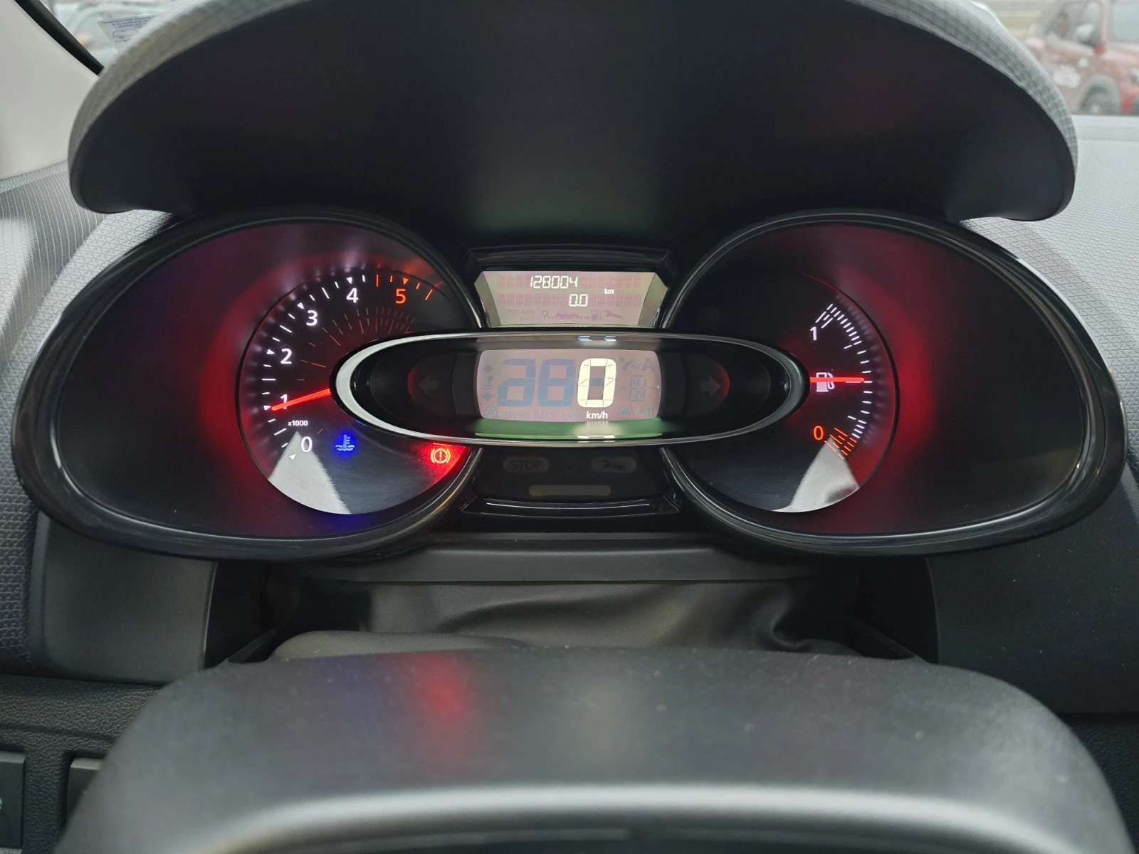 Renault Clio Energy dCi 75 �.�. BVM5 (� N1 �����������) | Mobile.bg � ����������� 8