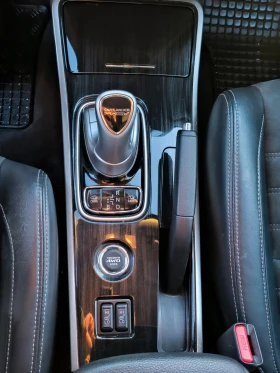 Mitsubishi Outlander Phev, снимка 15