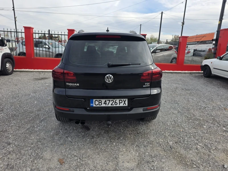 VW Tiguan, снимка 7 - Автомобили и джипове - 52664196