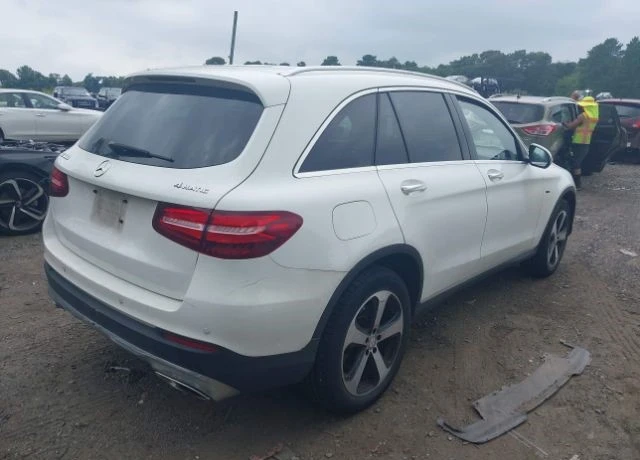 Mercedes-Benz GLC 300 4MATIC 4x4, снимка 5 - Автомобили и джипове - 48915990