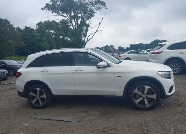 Mercedes-Benz GLC 300 4MATIC 4x4, снимка 6 - Автомобили и джипове - 48915990