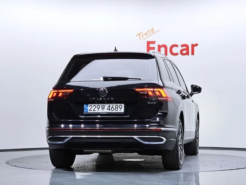 VW Tiguan 2.0 TDI 4-Motion Premium| 150к.с.| ВКЛ.ТЕХНОТЕСТ, снимка 4 - Автомобили и джипове - 55232060