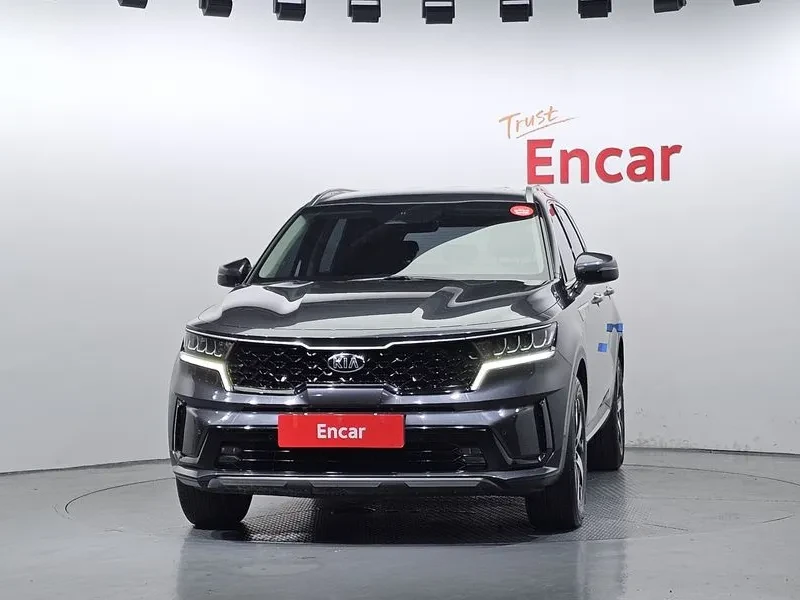 Kia Sorento 2.2 CRDI 4WD - САМО 30% АВАНС, снимка 3 - Автомобили и джипове - 55899873