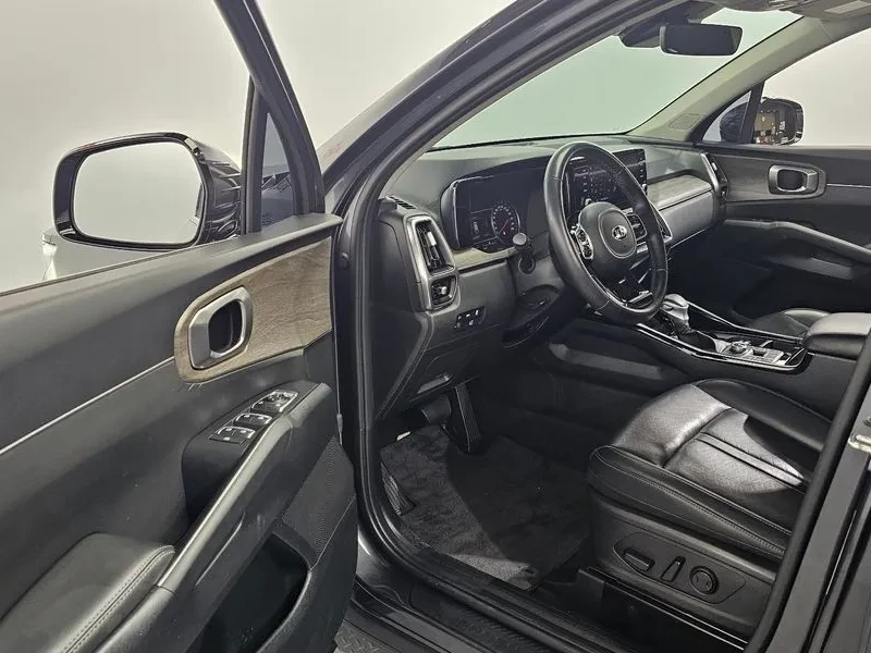 Kia Sorento 2.2 CRDI 4WD - САМО 30% АВАНС, снимка 10 - Автомобили и джипове - 55899873