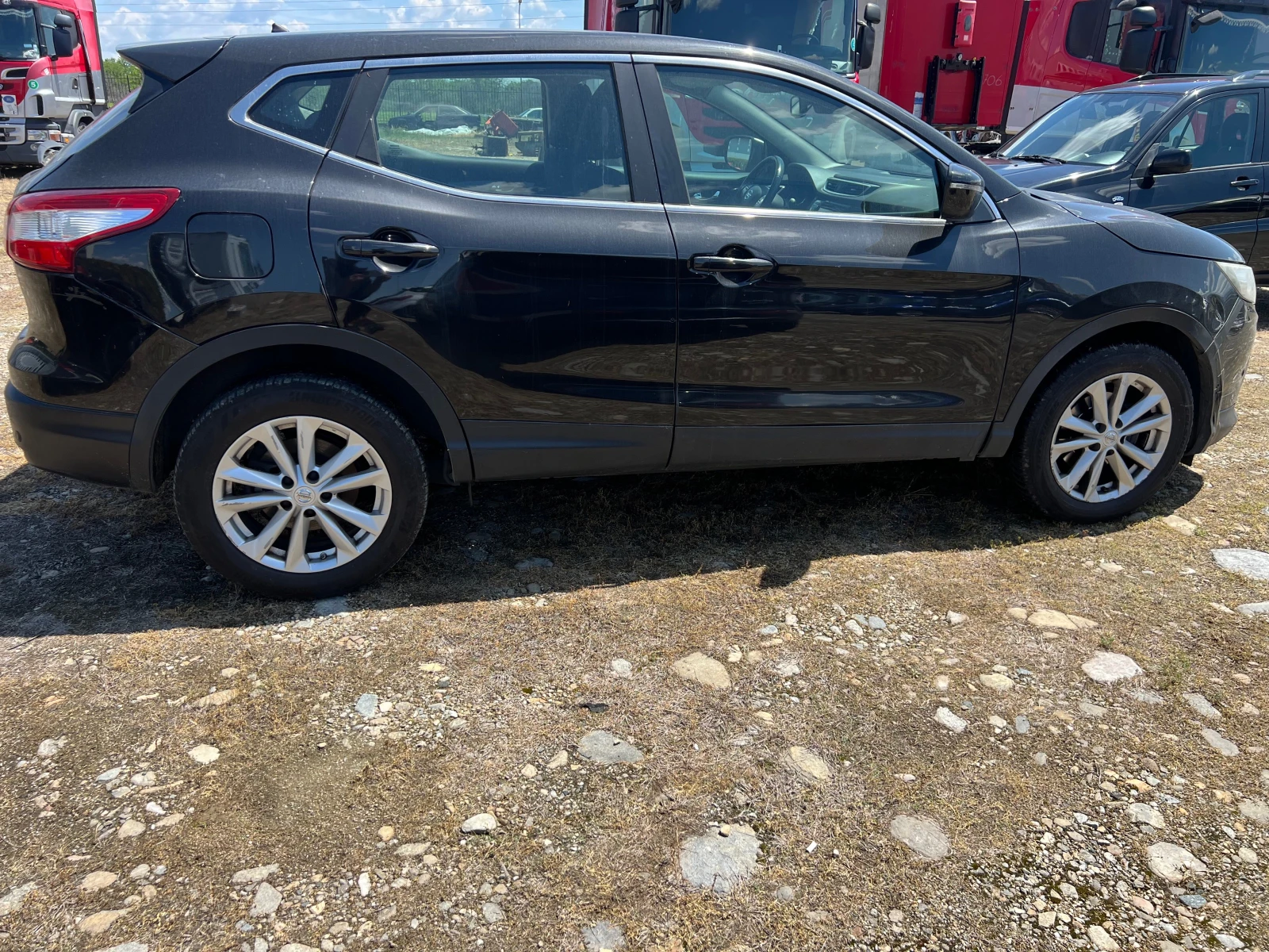 Nissan Qashqai 1.2 DIG-T - изображение 4