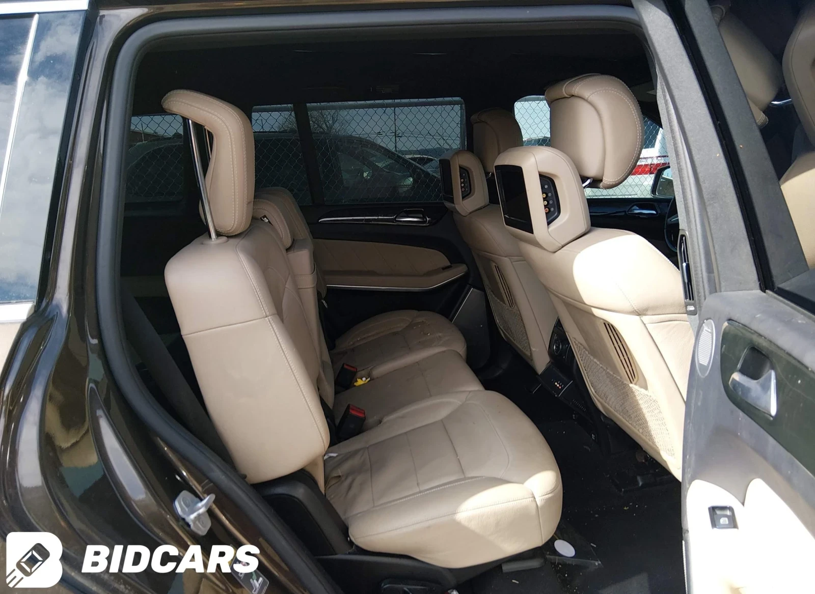 Mercedes-Benz GL 550 V8 4MATIC - изображение 6