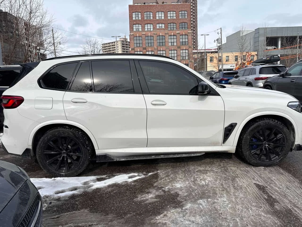 BMW X5 xDrive40i/ПОДГРЕВИ/360 CAM/ПАНОРАМА/ H/K, снимка 3 - Автомобили и джипове - 54161678