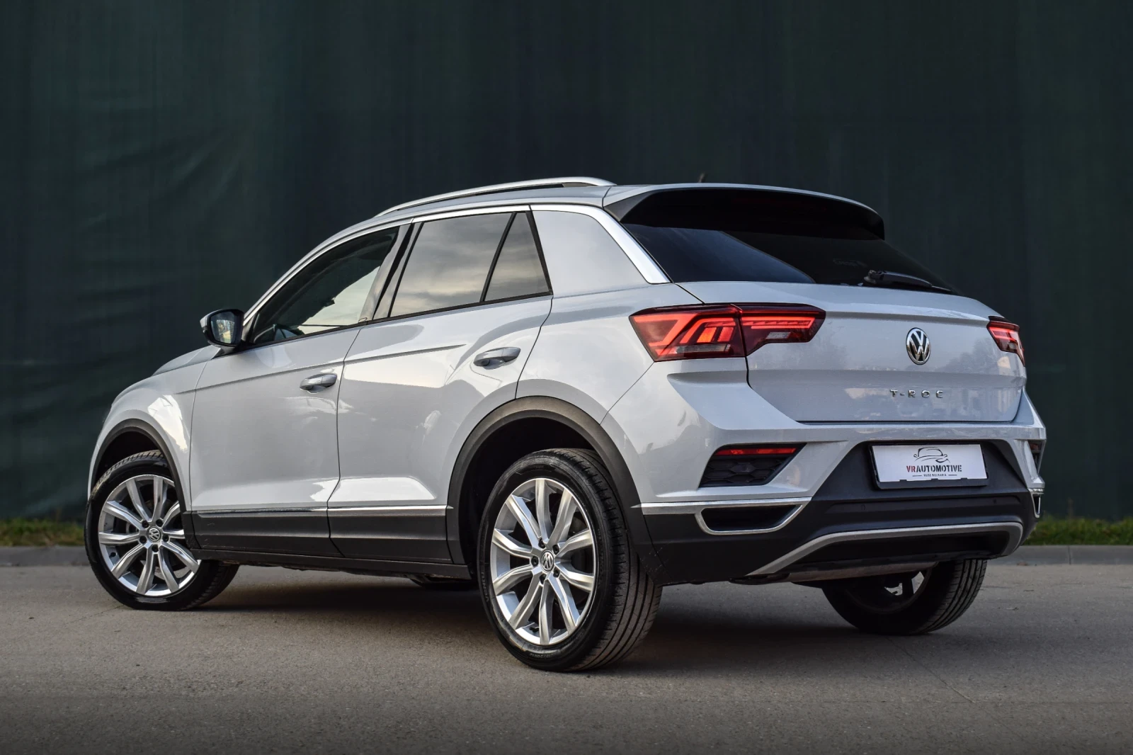 VW T-Roc 1.5 TSI Digital/Keyless/панорама, снимка 7 - Автомобили и джипове - 54180508