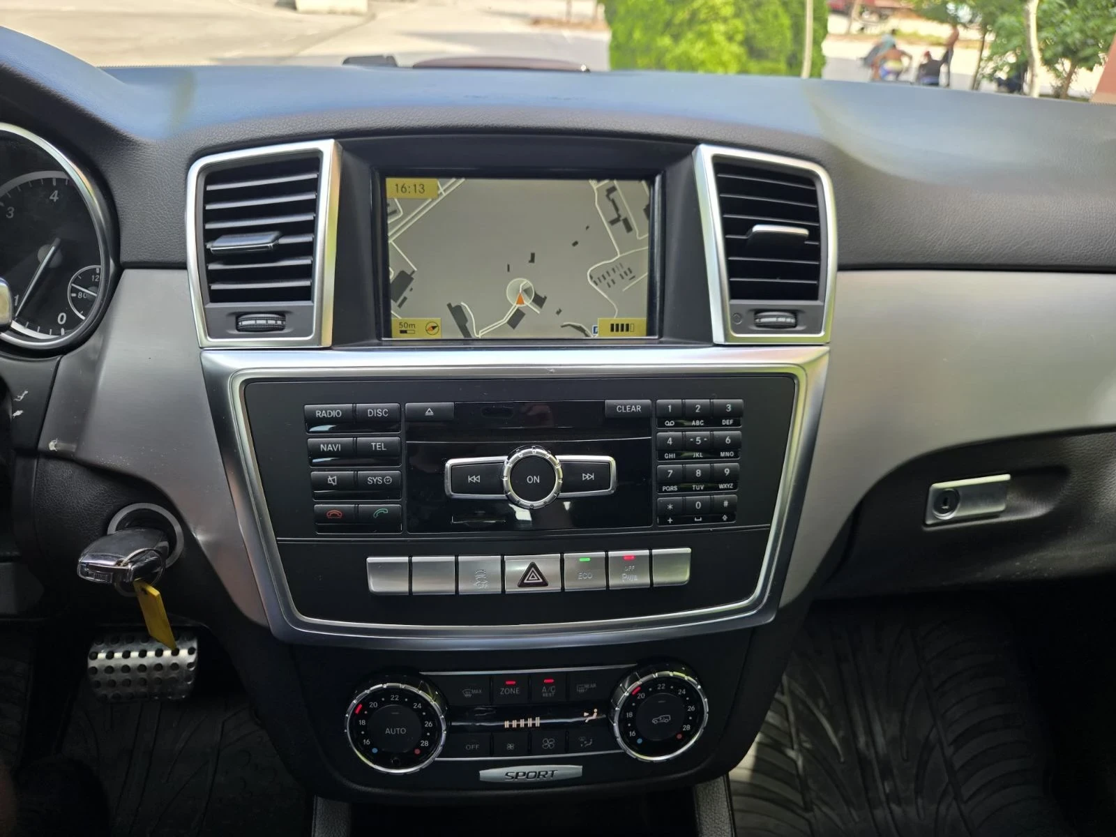 Mercedes-Benz ML 350, снимка 15 - Автомобили и джипове - 54822050