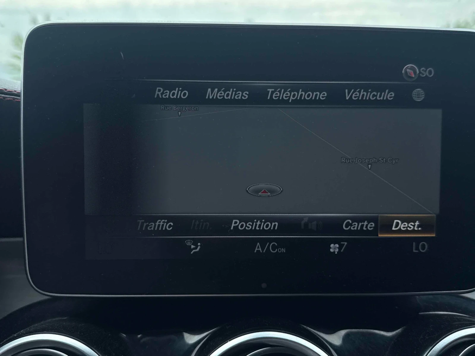 Mercedes-Benz GLC 43 AMG ДИСТРОНИК * ПОДГРЕВ * ПАНОРАМА * BURMESTER, снимка 8 - Автомобили и джипове - 54841866