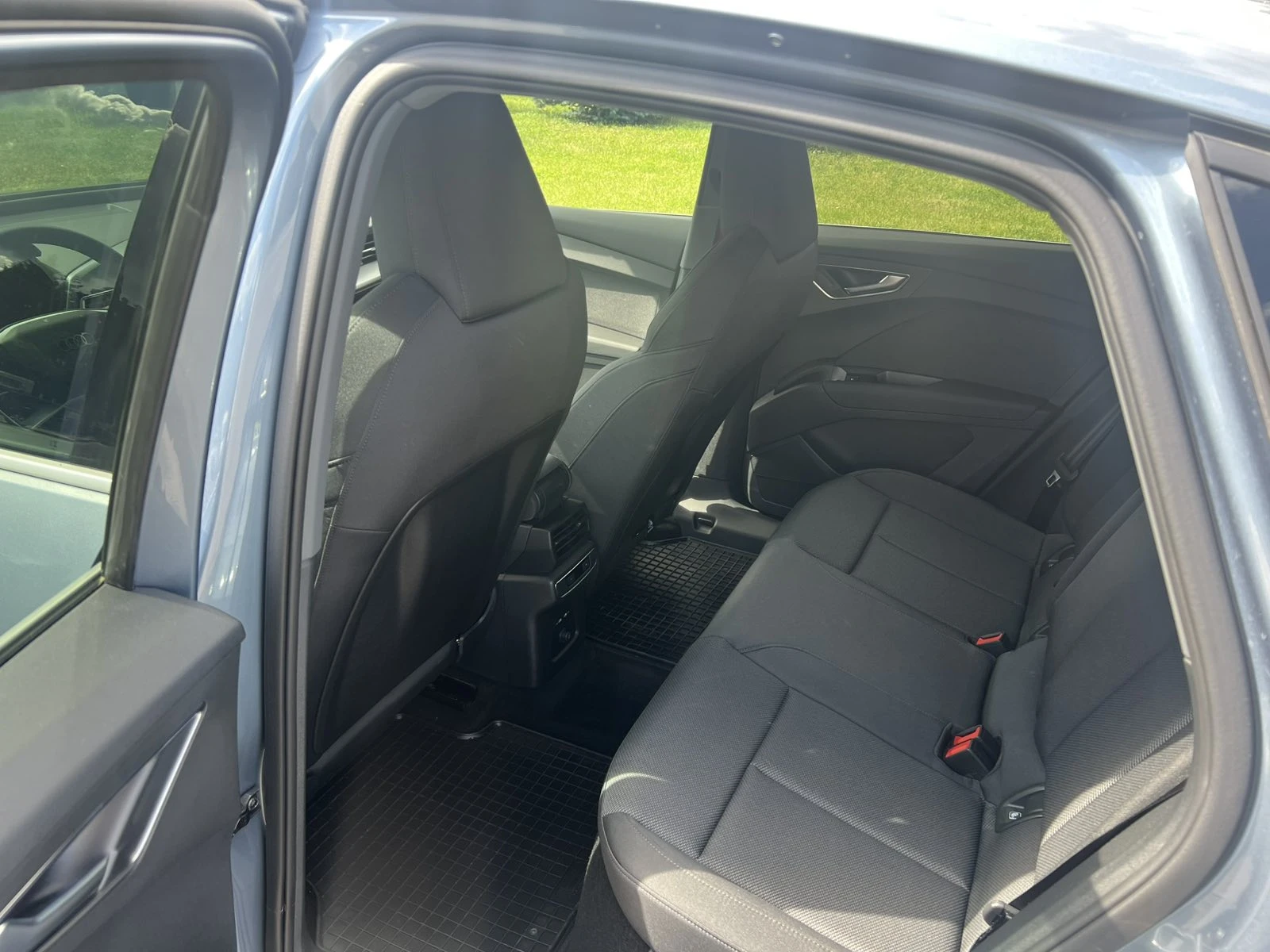 Audi Q4 E-tron 45, снимка 14 - Автомобили и джипове - 54900751