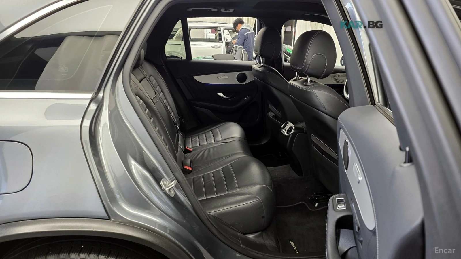 Mercedes-Benz GLC 300 AMG* DIGITAL* КАМЕРА* ОБДУХВАНЕ* HEADUP, снимка 12 - Автомобили и джипове - 54950111