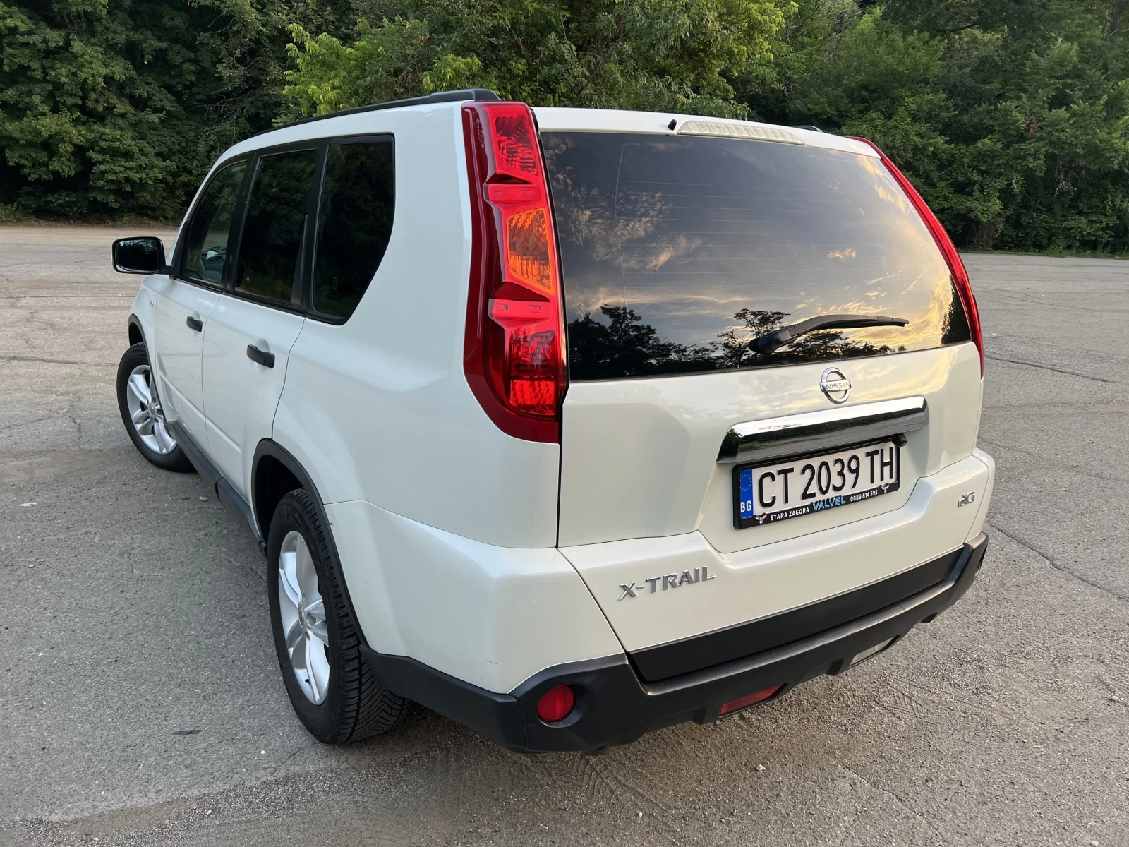 Nissan X-trail 4x4 AUTOMATIC, снимка 3 - Автомобили и джипове - 55053920