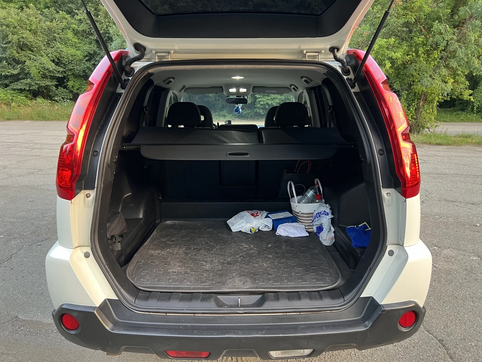 Nissan X-trail 4x4 AUTOMATIC, снимка 8 - Автомобили и джипове - 55053920