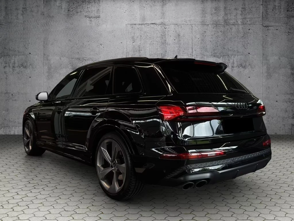 Audi SQ7 FACELIFT / B&O / MATRIX / HUD/ 360 / PANO, снимка 4 - Автомобили и джипове - 55058554