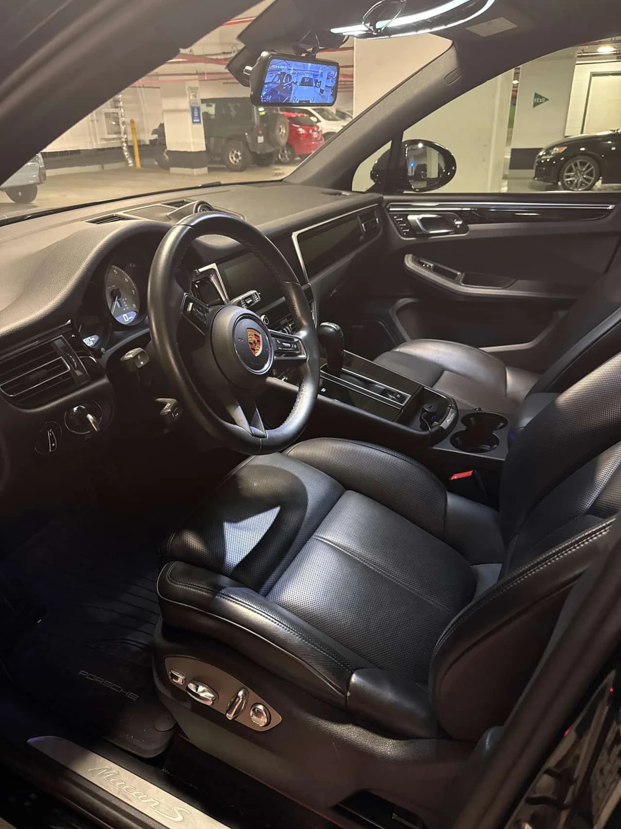 Porsche Macan * S * CARFAX * ОПЦИЯ ЗА ФИНАНСИРАНЕ , снимка 5 - Автомобили и джипове - 55467695
