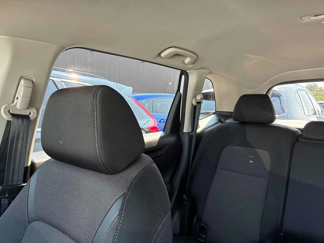 Honda Cr-v LX AWD | CARFAX | БЕЗ ИНЦИДЕНТИ, снимка 11 - Автомобили и джипове - 55598435