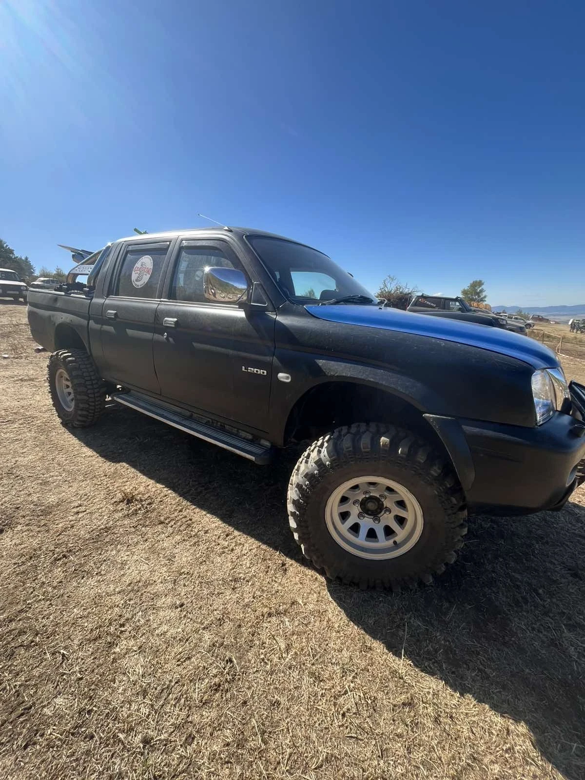 Mitsubishi L200, снимка 10 - Автомобили и джипове - 56066125