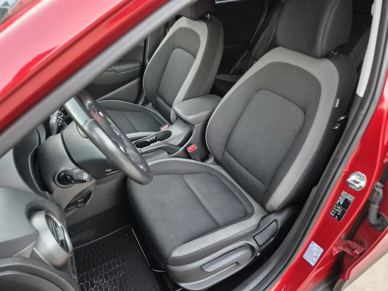 Hyundai Kona 1.6CRDI* 4X4* TOP* AVTOMAT* , снимка 15 - Автомобили и джипове - 56167064