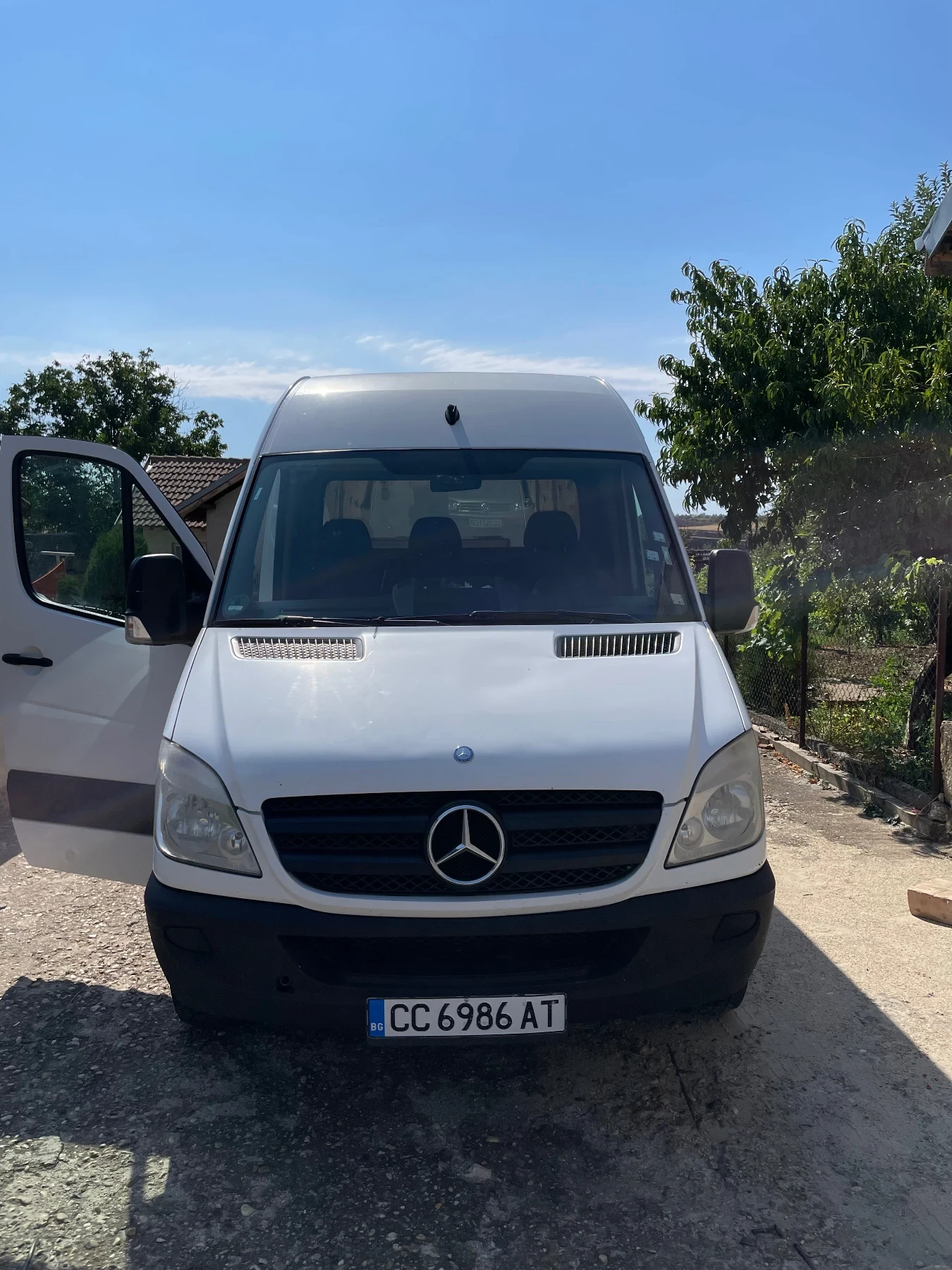 Mercedes-Benz Sprinter  - изображение 2