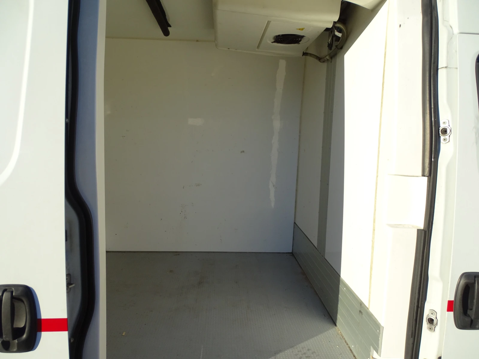 Iveco 35s15  * *  | Mobile.bg   7