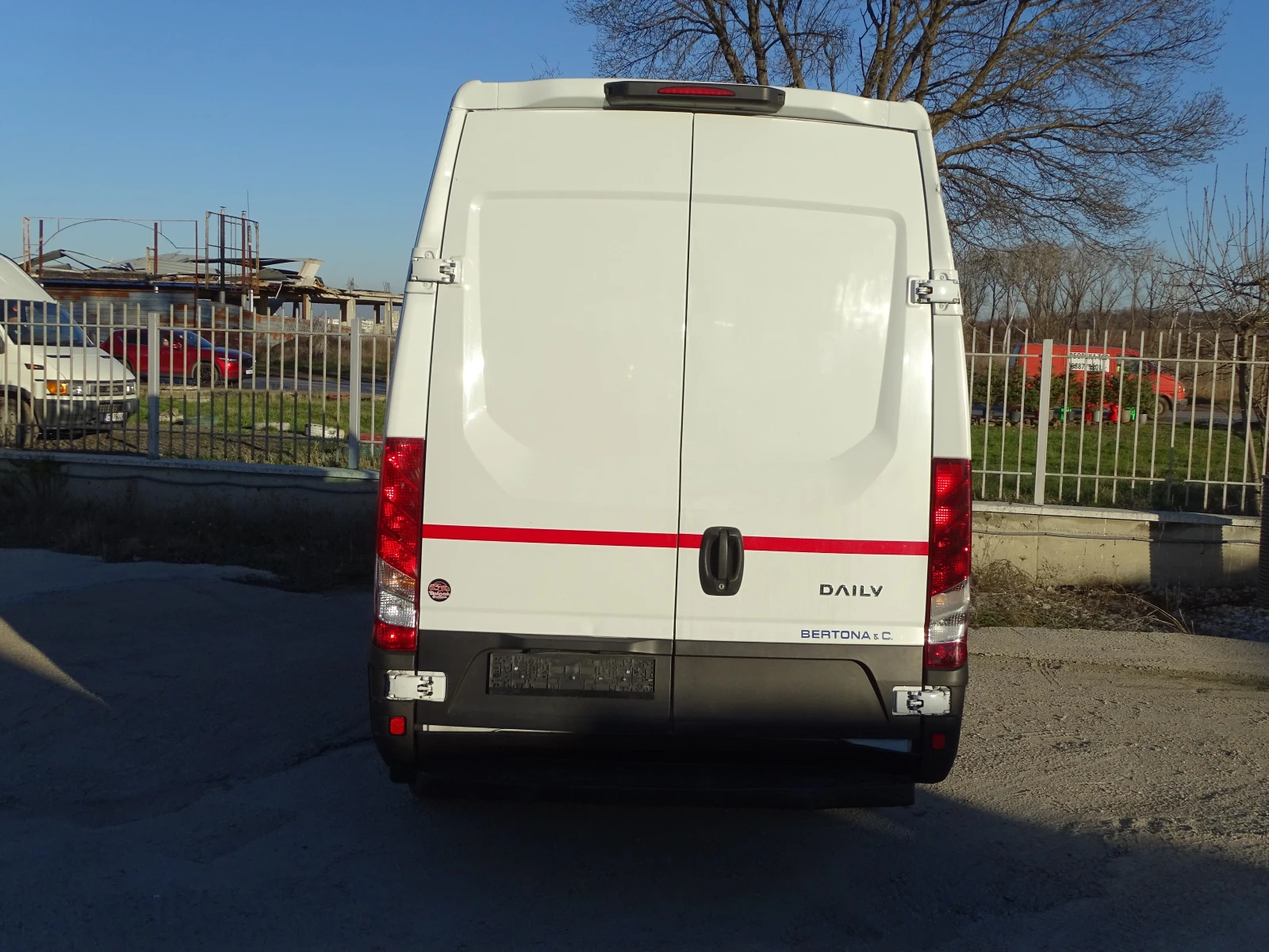 Iveco 35s15  * *  | Mobile.bg   4