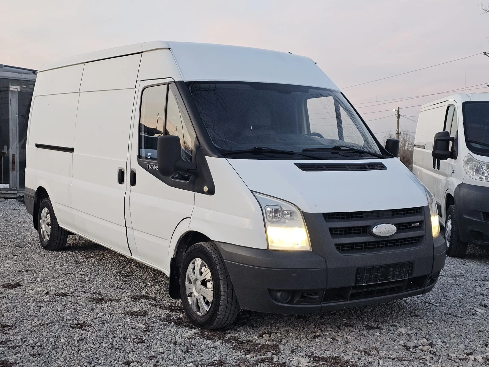 Ford Transit 2.2tdci/110ks - изображение 2