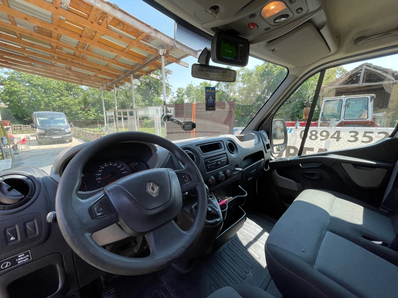 Renault Master Kat B! Топ състояние клима падащ борд 1т !!, снимка 8 - Бусове и автобуси - 55660618