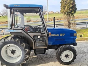 Трактор Kubota 37 к.с. климатик, снимка 3 - Селскостопанска техника - 53693389