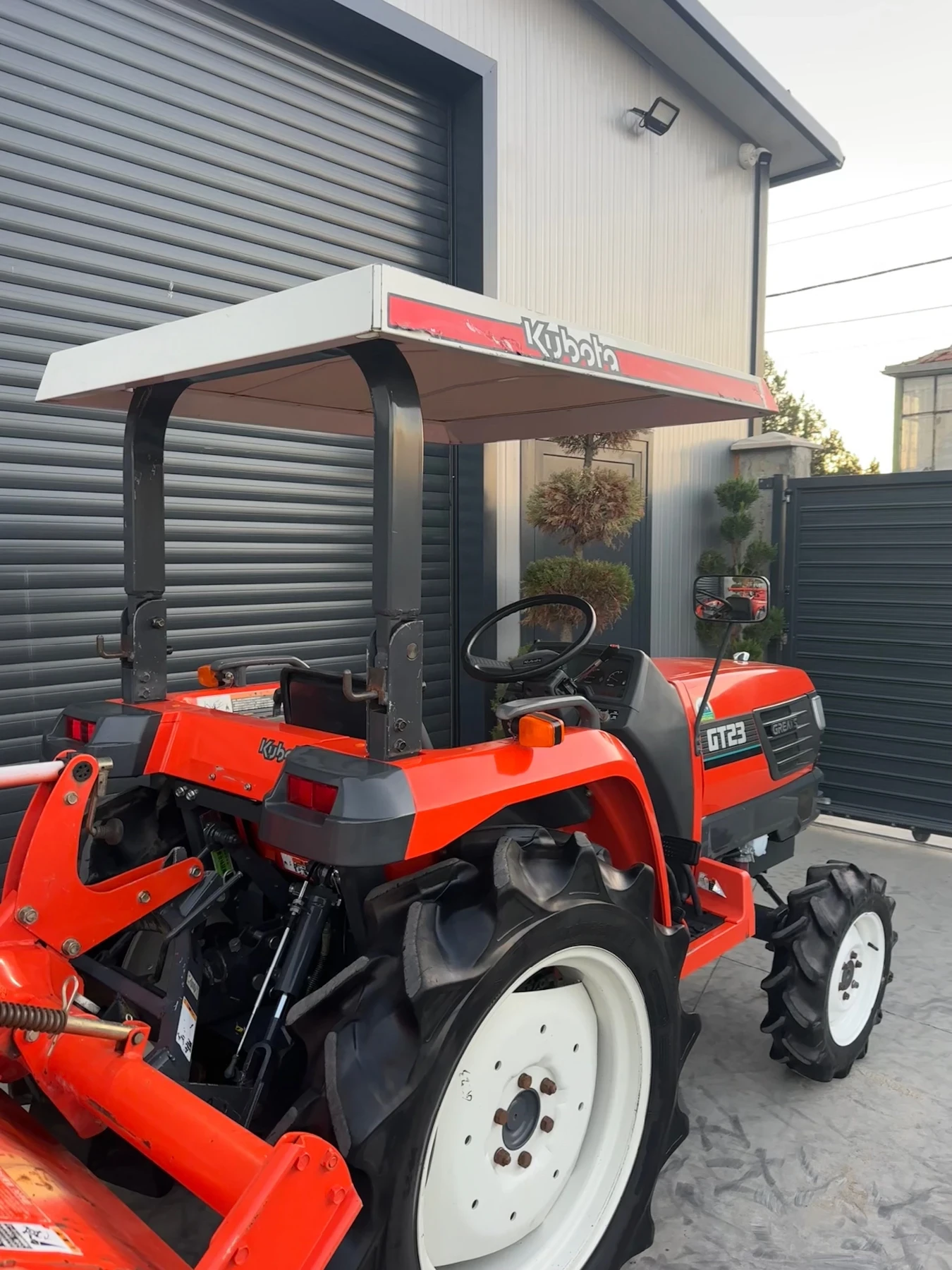 Трактор Kubota GT23  - изображение 7