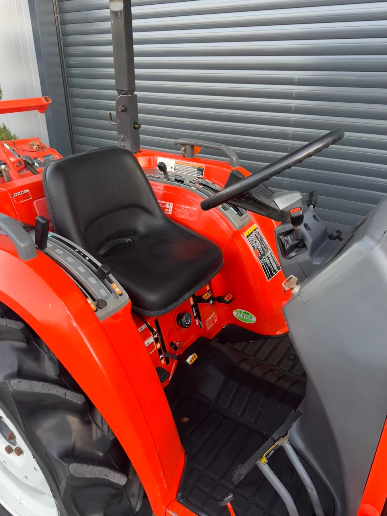 Трактор Kubota GT23  - изображение 6