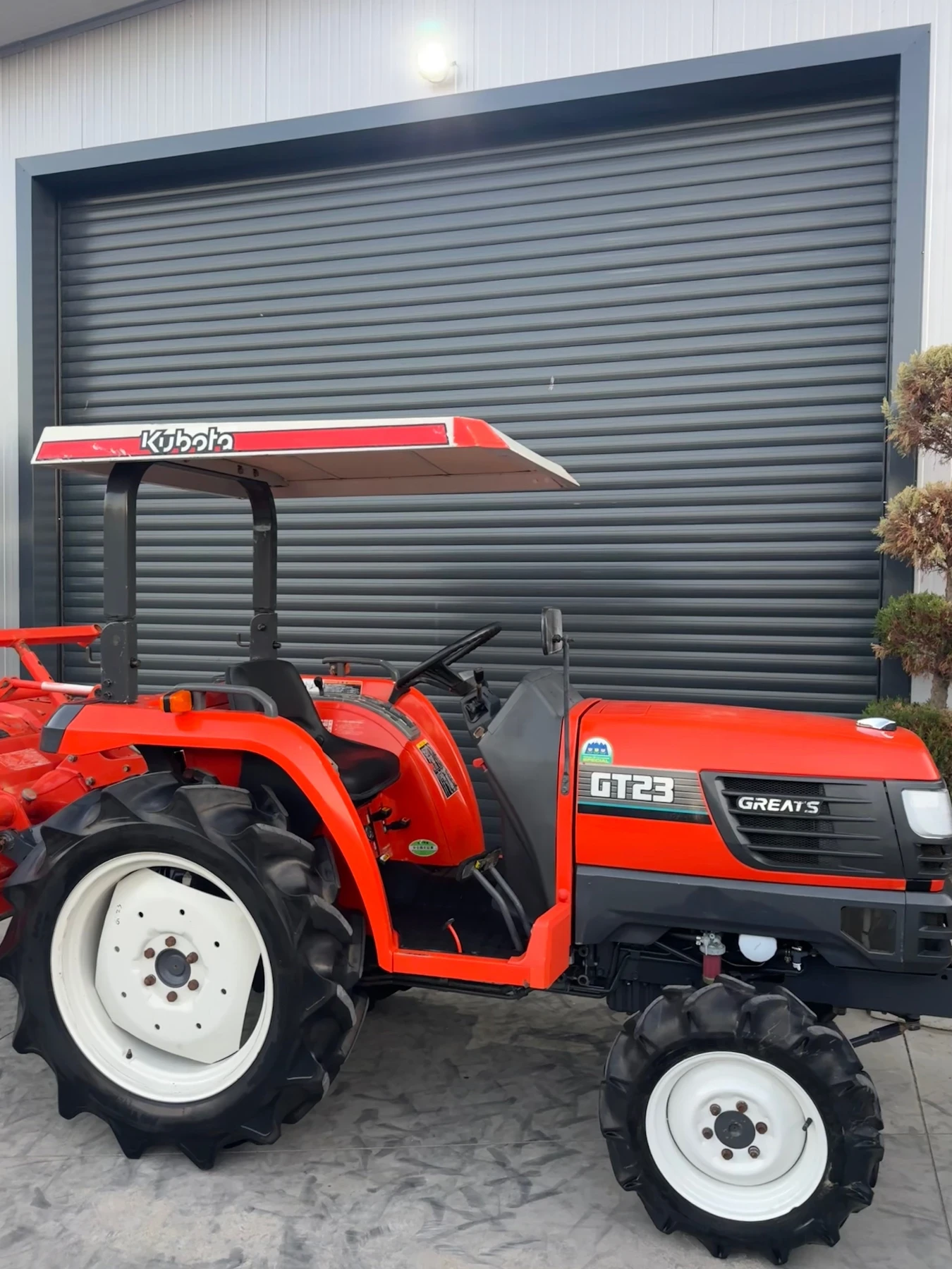 Трактор Kubota GT23  - изображение 2