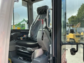 Багер Takeuchi TB230 лизинг с първоначална вноска 20 %, снимка 6