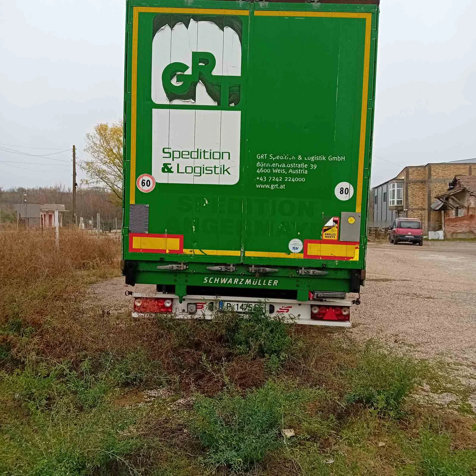  Schwarzmuller J  | Mobile.bg   5