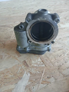 06F 133 062 G дросел клапа Audi A6 , снимка 4