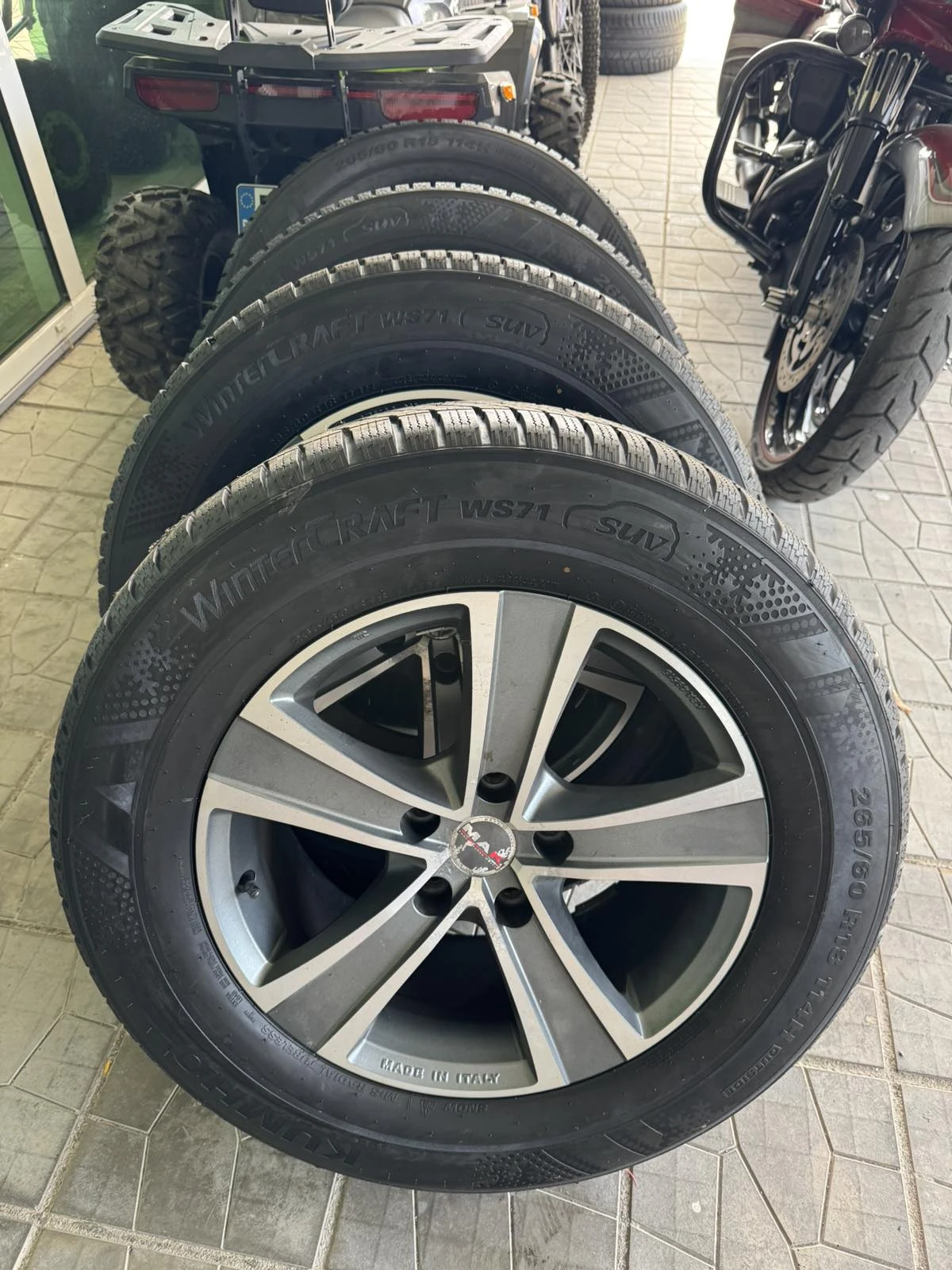 Гуми с джанти Kumho 265/60R18