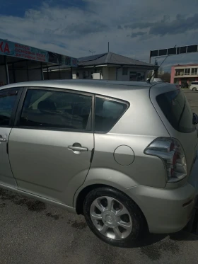 Toyota Corolla verso, снимка 5