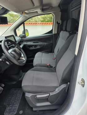 Citroen Berlingo 1.5 130 кс Автоматик, снимка 16
