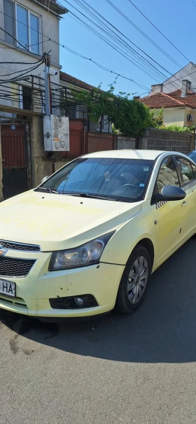 Chevrolet Cruze, снимка 2