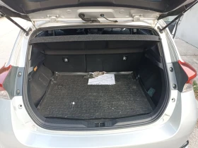 Toyota Auris 1.6 d4d, снимка 10